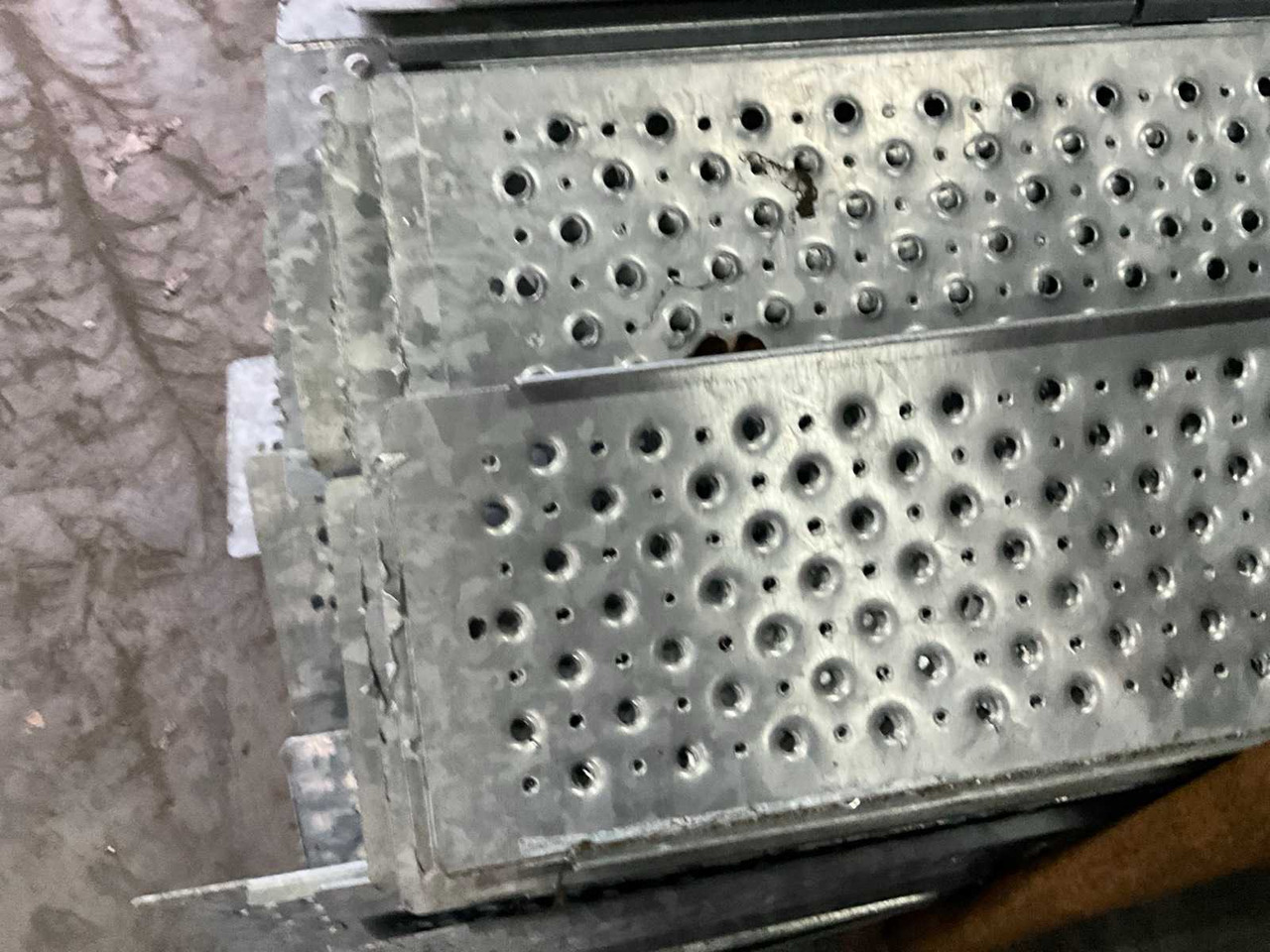 FLOOR SLABS / BASE PLATES - Remorcă: Foto 5 FLOOR SLABS / BASE PLATES - Remorcă: Foto 5