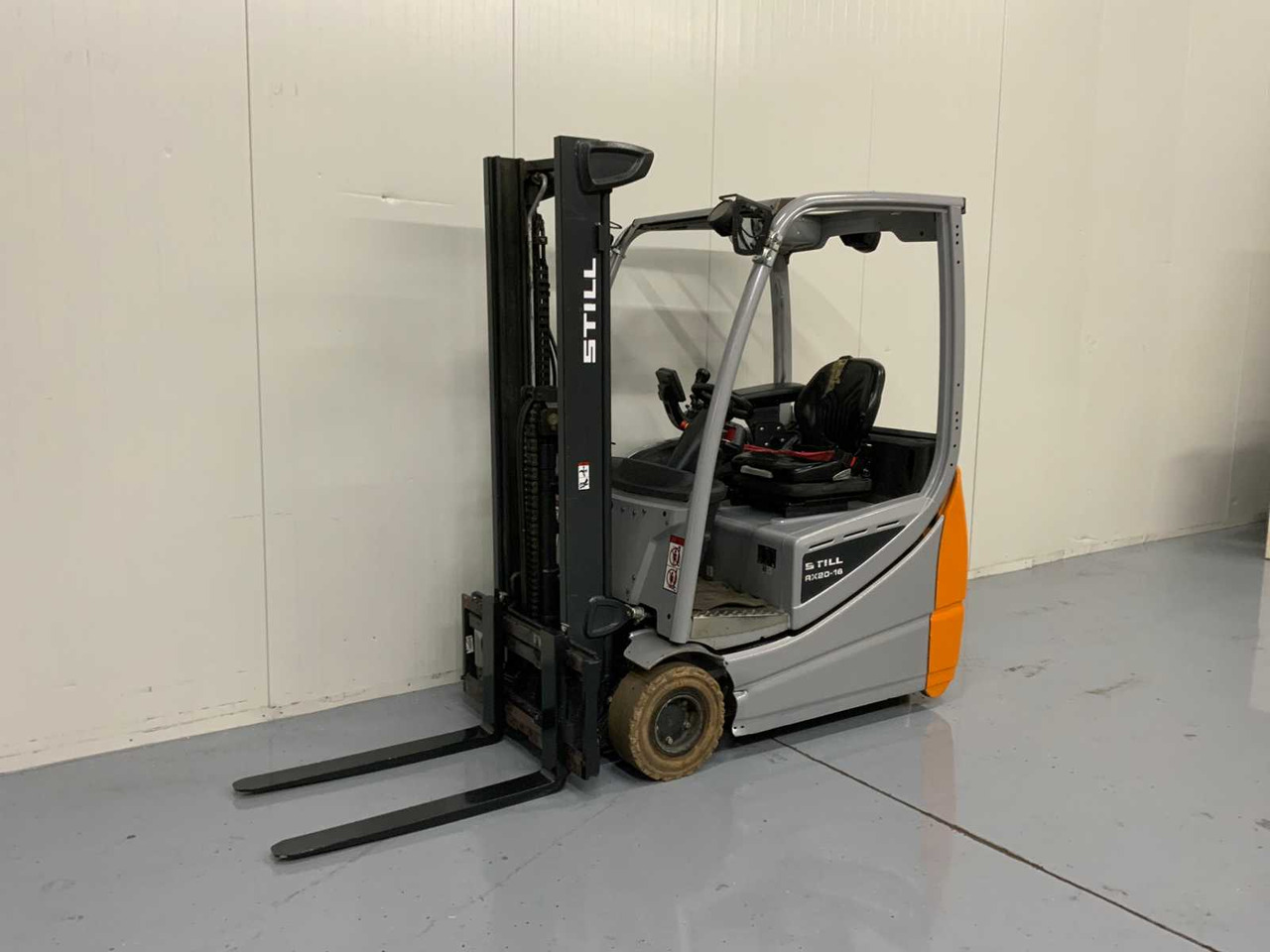 STILL RX 20-16 FORKLIFT, SIDE-SHIFT, BLUESPOT, 2019 FORKLIFT - Motostivuitor: Foto 1 STILL RX 20-16 FORKLIFT, SIDE-SHIFT, BLUESPOT, 2019 FORKLIFT - Motostivuitor: Foto 1