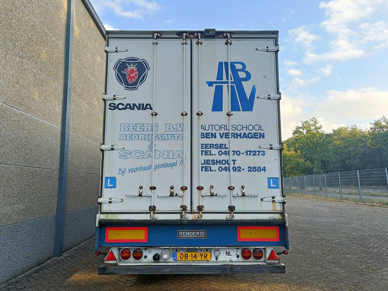 1992 RENDERS ROC 12.18 SEMI-TRAILER - Semiremorcă: Foto 2 1992 RENDERS ROC 12.18 SEMI-TRAILER - Semiremorcă: Foto 2