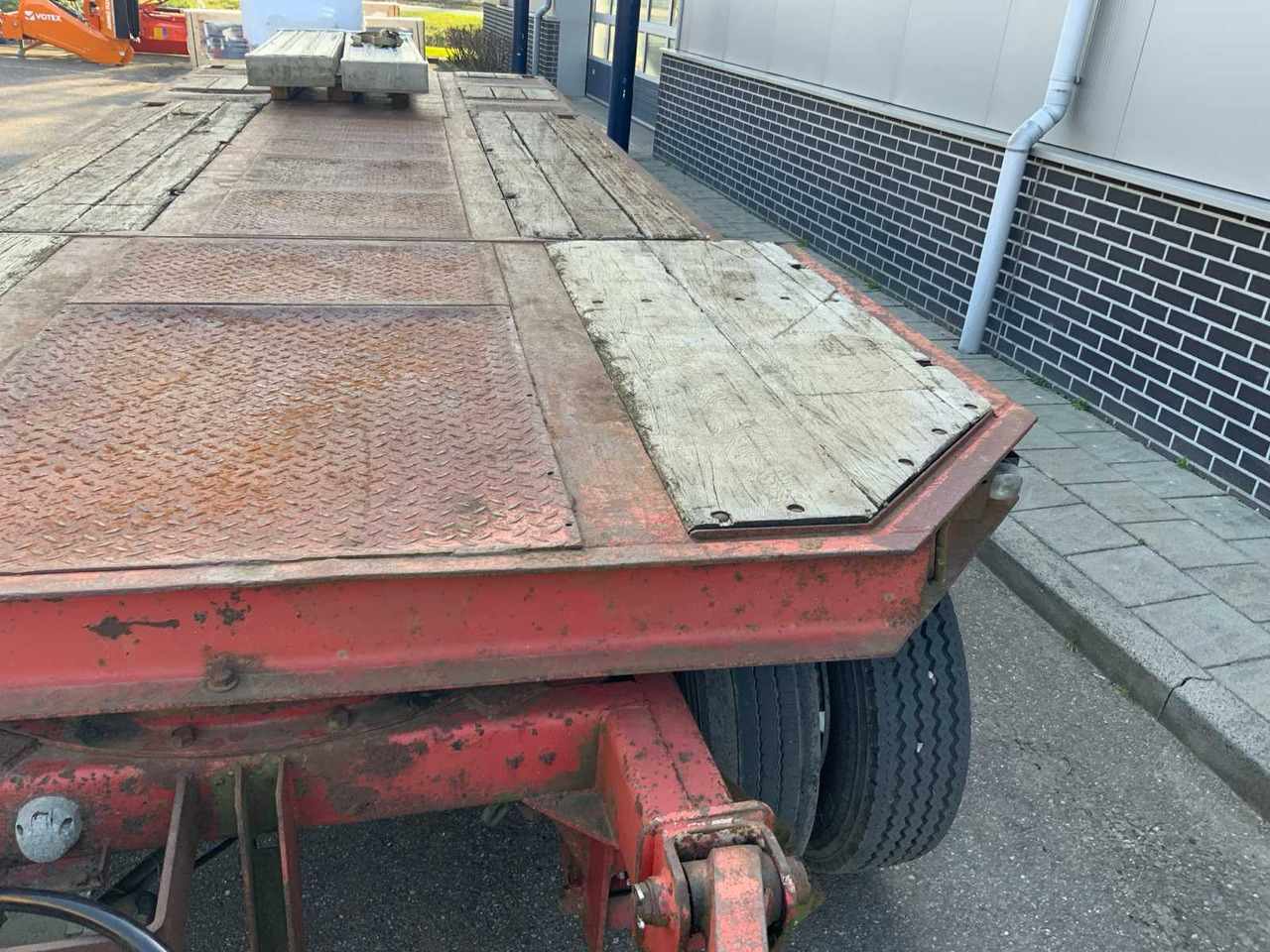 Semiremorcă 1999 KRÖGER NUTZFAHRZEUGE 3-AXLE RAMP: Foto 10 Semiremorcă 1999 KRÖGER NUTZFAHRZEUGE 3-AXLE RAMP: Foto 10