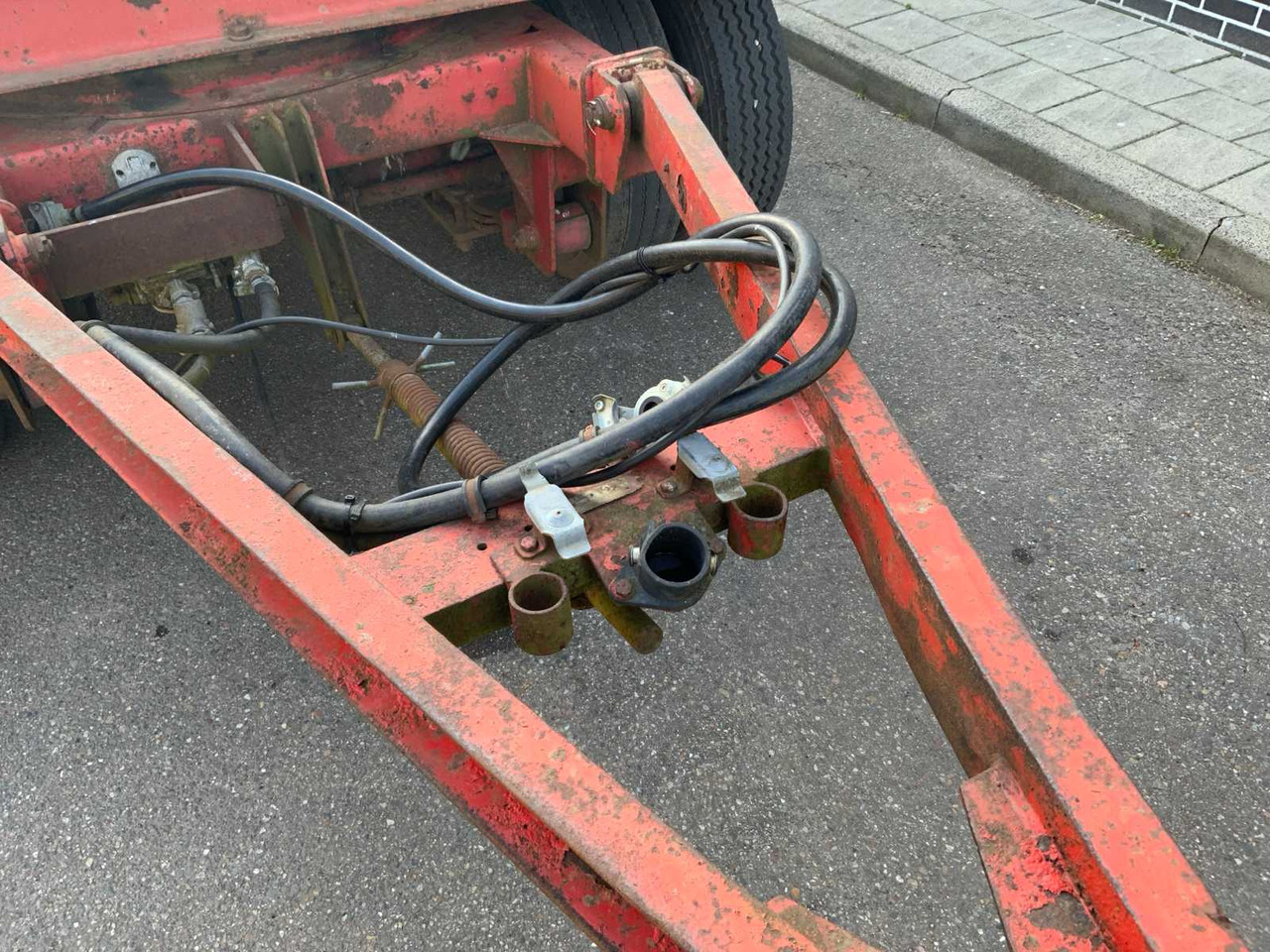 Semiremorcă 1999 KRÖGER NUTZFAHRZEUGE 3-AXLE RAMP: Foto 6 Semiremorcă 1999 KRÖGER NUTZFAHRZEUGE 3-AXLE RAMP: Foto 6