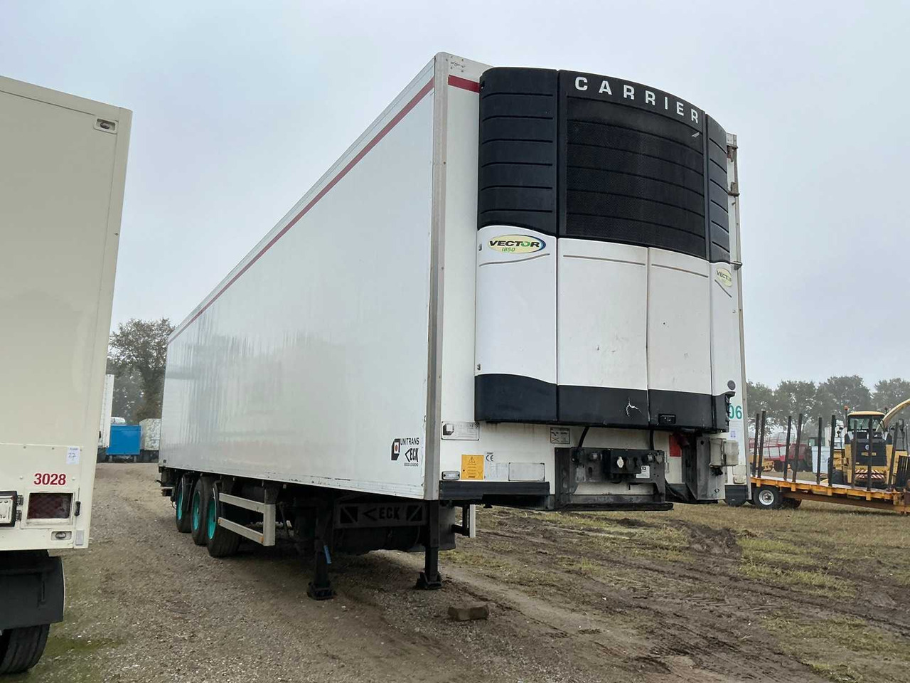 2007 VAN ECK UT3B CONDITIONED SEMI-TRAILER - Semiremorcă: Foto 3 2007 VAN ECK UT3B CONDITIONED SEMI-TRAILER - Semiremorcă: Foto 3