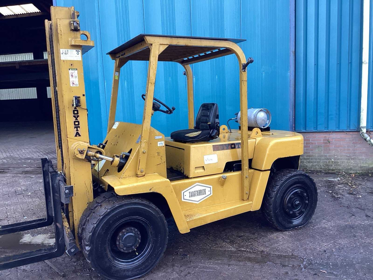 TOYOTA FG5 FORKLIFT - Motostivuitor: Foto 3 TOYOTA FG5 FORKLIFT - Motostivuitor: Foto 3