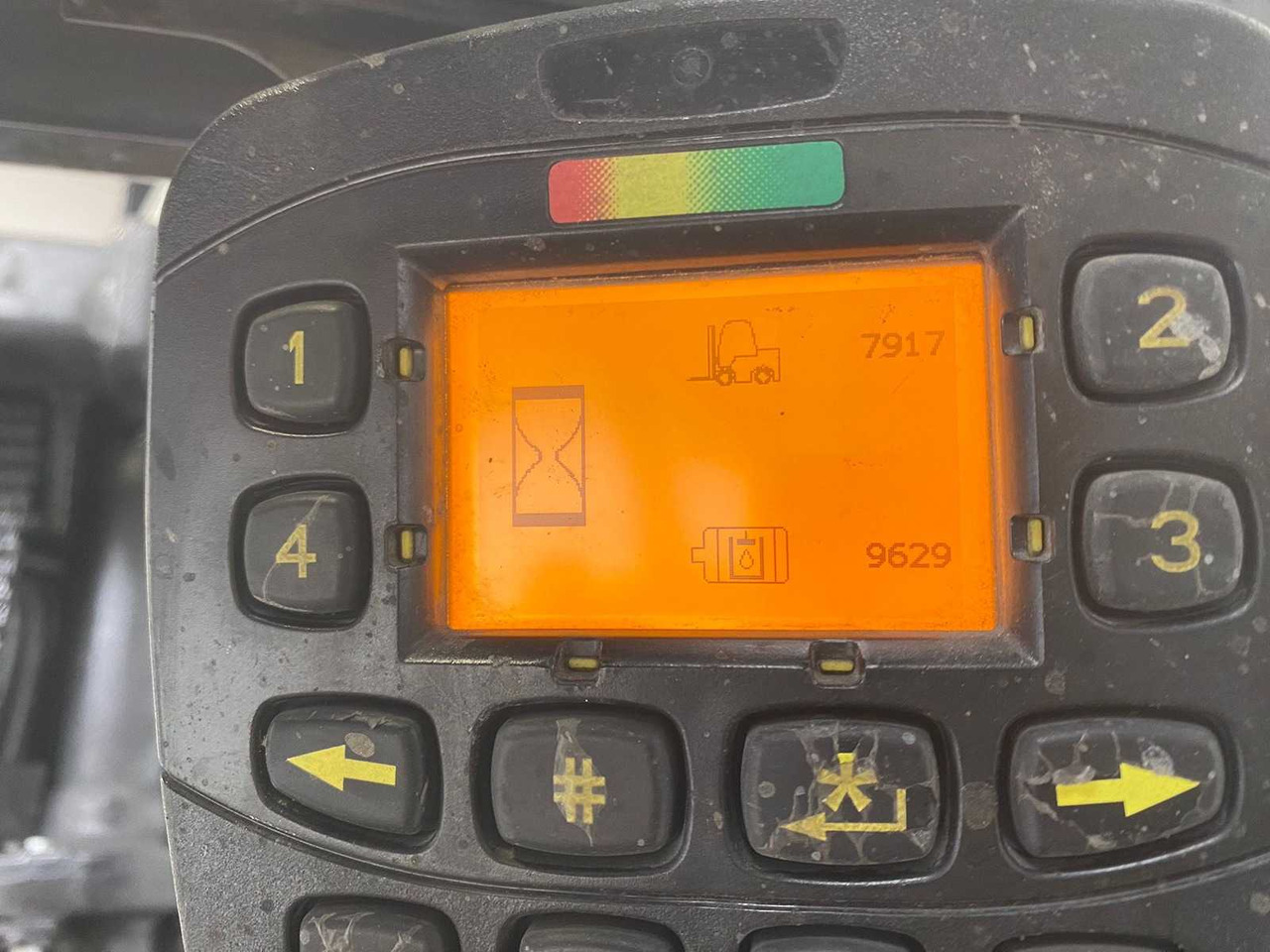 YALE - 2013 - ERP 35 VL - FORKLIFT TRIPLEX - FREELIFT - SIDESHIFT - Motostivuitor: Foto 4 YALE - 2013 - ERP 35 VL - FORKLIFT TRIPLEX - FREELIFT - SIDESHIFT - Motostivuitor: Foto 4