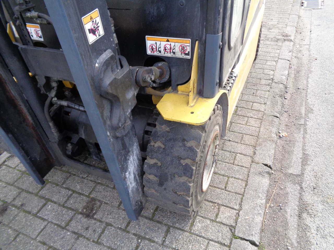 YALE ERP 30 VL ELECTRIC FORKLIFT, YALE-ERP 30 VL - Motostivuitor: Foto 3 YALE ERP 30 VL ELECTRIC FORKLIFT, YALE-ERP 30 VL - Motostivuitor: Foto 3