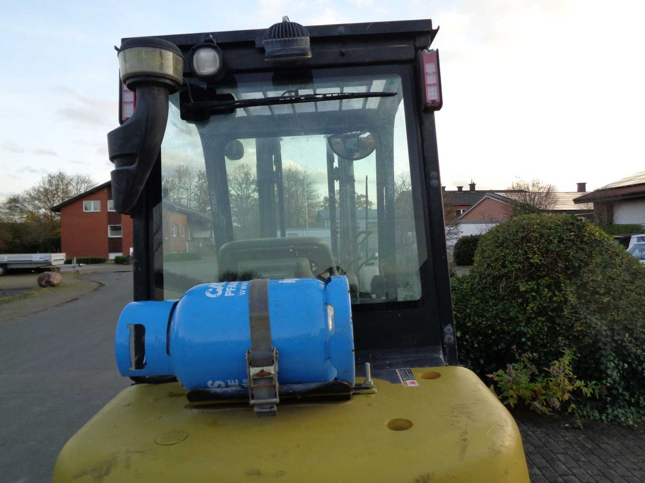 YALE GLP 30 MXV 2445 GAS FORKLIFT, YALE-GLP 30 MXV 2445 - Motostivuitor: Foto 3 YALE GLP 30 MXV 2445 GAS FORKLIFT, YALE-GLP 30 MXV 2445 - Motostivuitor: Foto 3