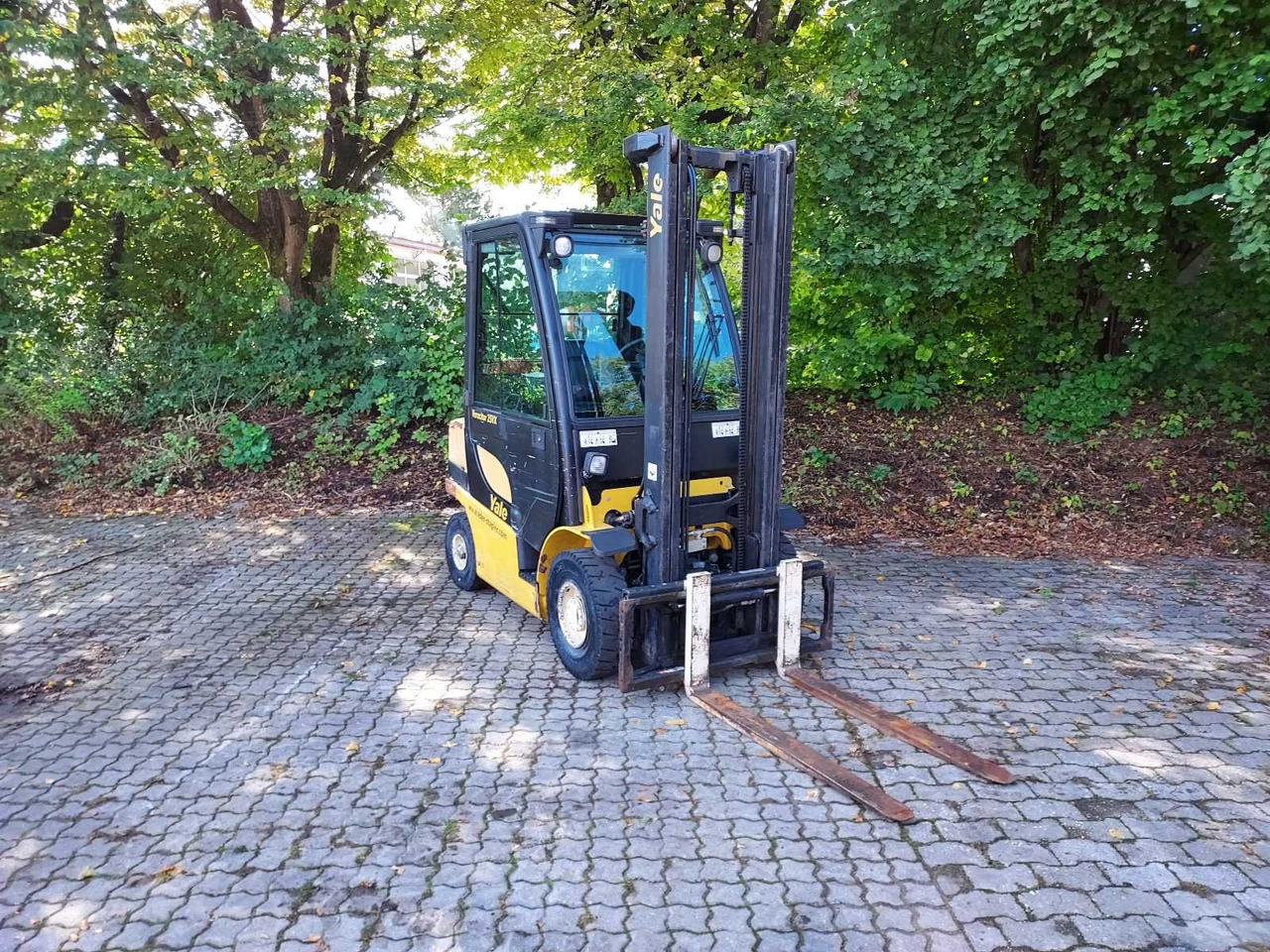 YALE GLP25VX V2420 FORKLIFT - Motostivuitor: Foto 1 YALE GLP25VX V2420 FORKLIFT - Motostivuitor: Foto 1