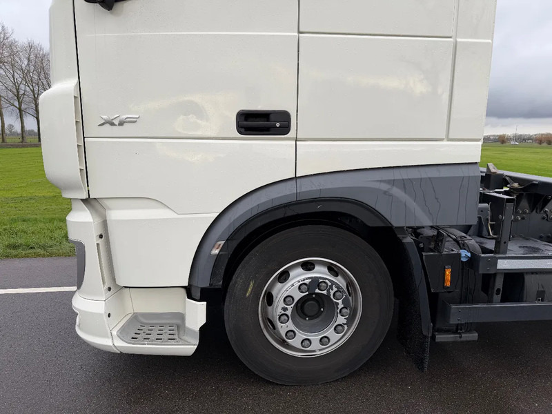 DAF XF 480 XF480. 10-2021 - Camion şasiu: Foto 5 DAF XF 480 XF480. 10-2021 - Camion şasiu: Foto 5