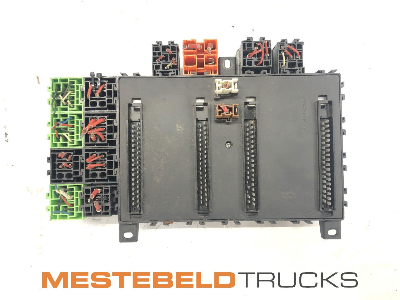 DAF Zekeringskast XF - Sistem electric pentru Camion: Foto 2 DAF Zekeringskast XF - Sistem electric pentru Camion: Foto 2