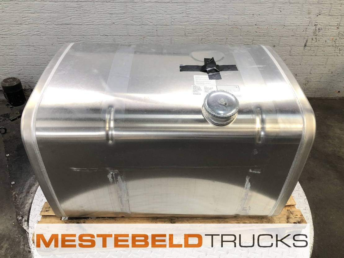 MAN Brandstoftank 370 liter - Rezervor combustibil pentru Camion: Foto 1 MAN Brandstoftank 370 liter - Rezervor combustibil pentru Camion: Foto 1