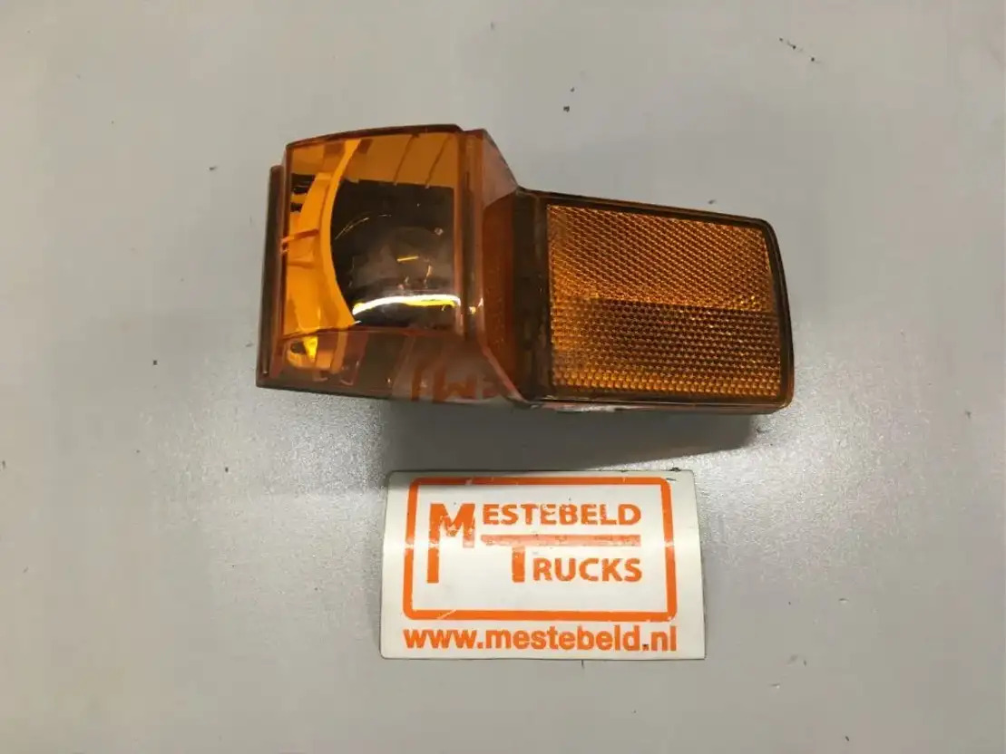 Scania R ichtingaanwijzer - Cabină și interior pentru Camion: Foto 1 Scania R ichtingaanwijzer - Cabină și interior pentru Camion: Foto 1