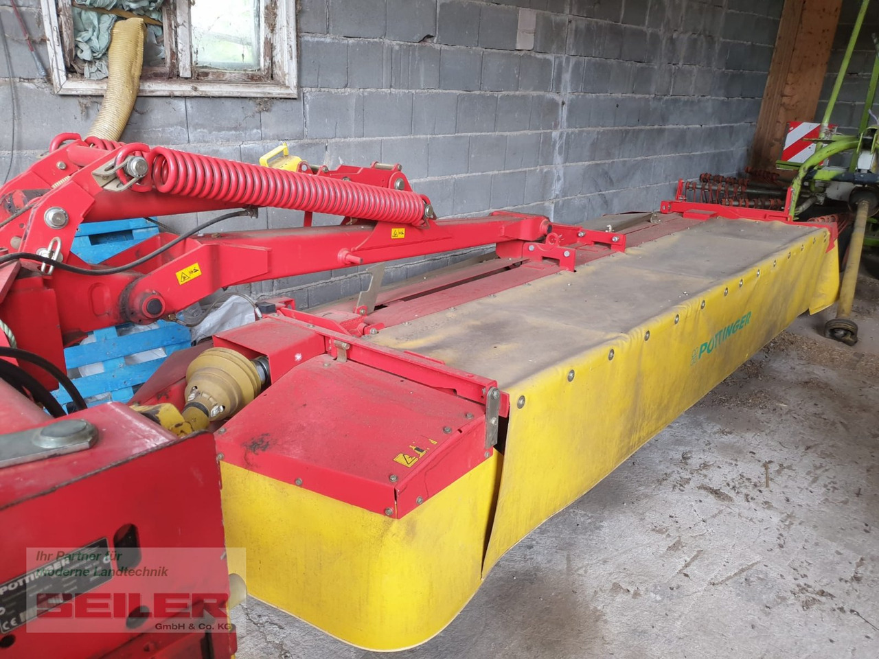 Pöttinger Novacat 350 H - Cositoare: Foto 1 Pöttinger Novacat 350 H - Cositoare: Foto 1