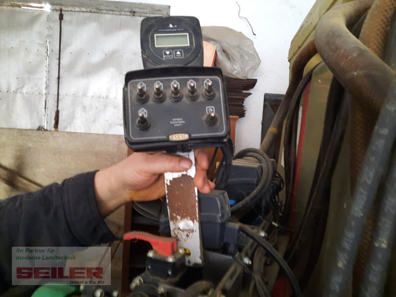 Schmotzer Supermat II 1000 Liter 12m - Maşină de erbicidat purtata: Foto 3 Schmotzer Supermat II 1000 Liter 12m - Maşină de erbicidat purtata: Foto 3