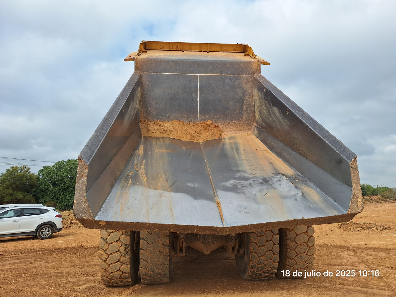 KOMATSU HD605 7-EO - Camion minier: Foto 5 KOMATSU HD605 7-EO - Camion minier: Foto 5