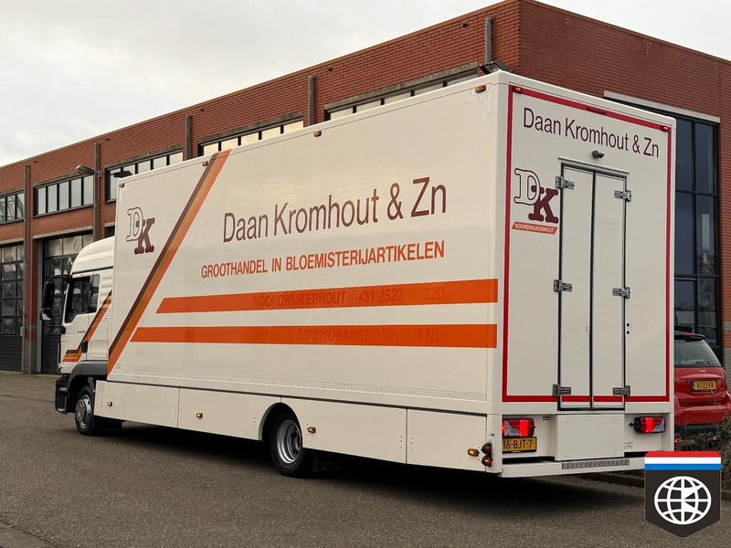 MAN TGL 12 250 EURO 6 - AUT - SLEEPER CAB - Camion furgon: Foto 4 MAN TGL 12 250 EURO 6 - AUT - SLEEPER CAB - Camion furgon: Foto 4