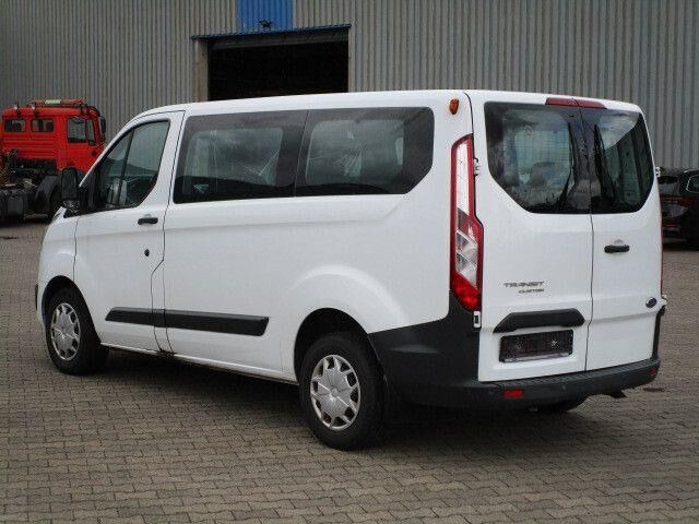 Ford Transit Custom, 9 Sitze, Euro 6 - Microbuz, Transport persoane: Foto 2 Ford Transit Custom, 9 Sitze, Euro 6 - Microbuz, Transport persoane: Foto 2