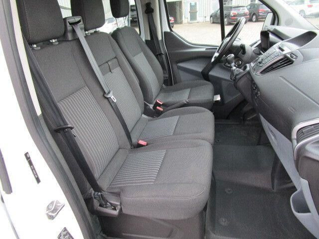 Ford Transit Custom, 9 Sitze, Euro 6 - Microbuz, Transport persoane: Foto 4 Ford Transit Custom, 9 Sitze, Euro 6 - Microbuz, Transport persoane: Foto 4