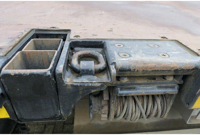 Krone SDP 27, Container, Rungen, 2x Lift, Multi-Lock - Semiremorcă transport agabaritic: Foto 4 Krone SDP 27, Container, Rungen, 2x Lift, Multi-Lock - Semiremorcă transport agabaritic: Foto 4