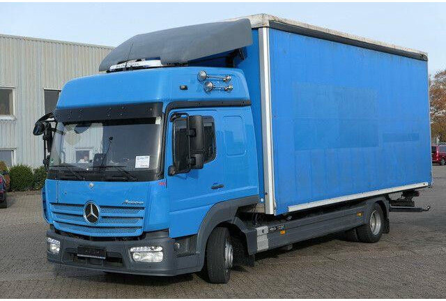 Mercedes-Benz 823 Atego 4x2, Edscha, Schiebeplane, Standklima - Camion cu prelată: Foto 3 Mercedes-Benz 823 Atego 4x2, Edscha, Schiebeplane, Standklima - Camion cu prelată: Foto 3