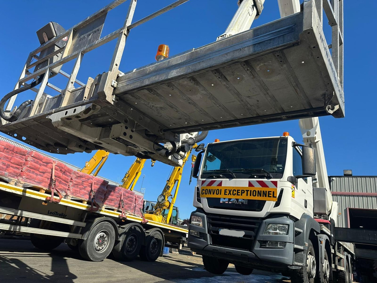 RUTHMANN Steiger T750 HF - Camion cu nacela: Foto 1 RUTHMANN Steiger T750 HF - Camion cu nacela: Foto 1