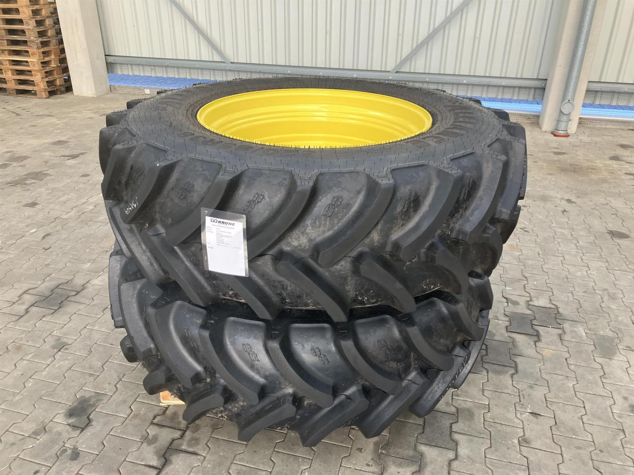Alliance 520/85R38 - Anvelopă pentru Utilaje agricole: Foto 1 Alliance 520/85R38 - Anvelopă pentru Utilaje agricole: Foto 1