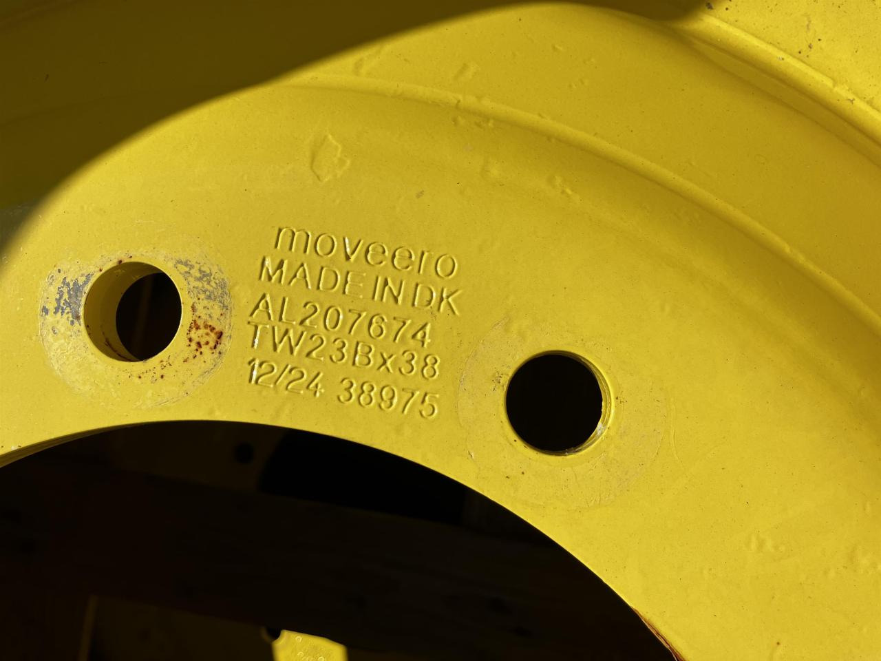 John Deere 23x38 - Anvelopă pentru Utilaje agricole: Foto 3 John Deere 23x38 - Anvelopă pentru Utilaje agricole: Foto 3