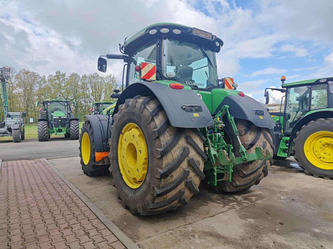 John Deere 8400R - Tractor agricol: Foto 5 John Deere 8400R - Tractor agricol: Foto 5