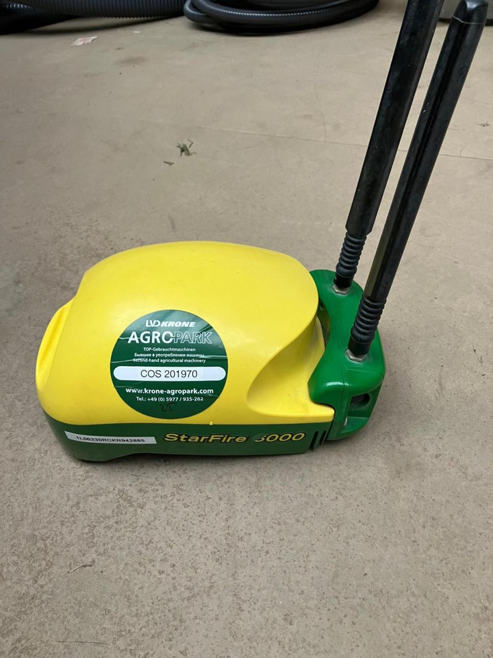 John Deere SF6000 SF3, M-RTK - Sistem de navigare pentru Utilaje agricole: Foto 1 John Deere SF6000 SF3, M-RTK - Sistem de navigare pentru Utilaje agricole: Foto 1