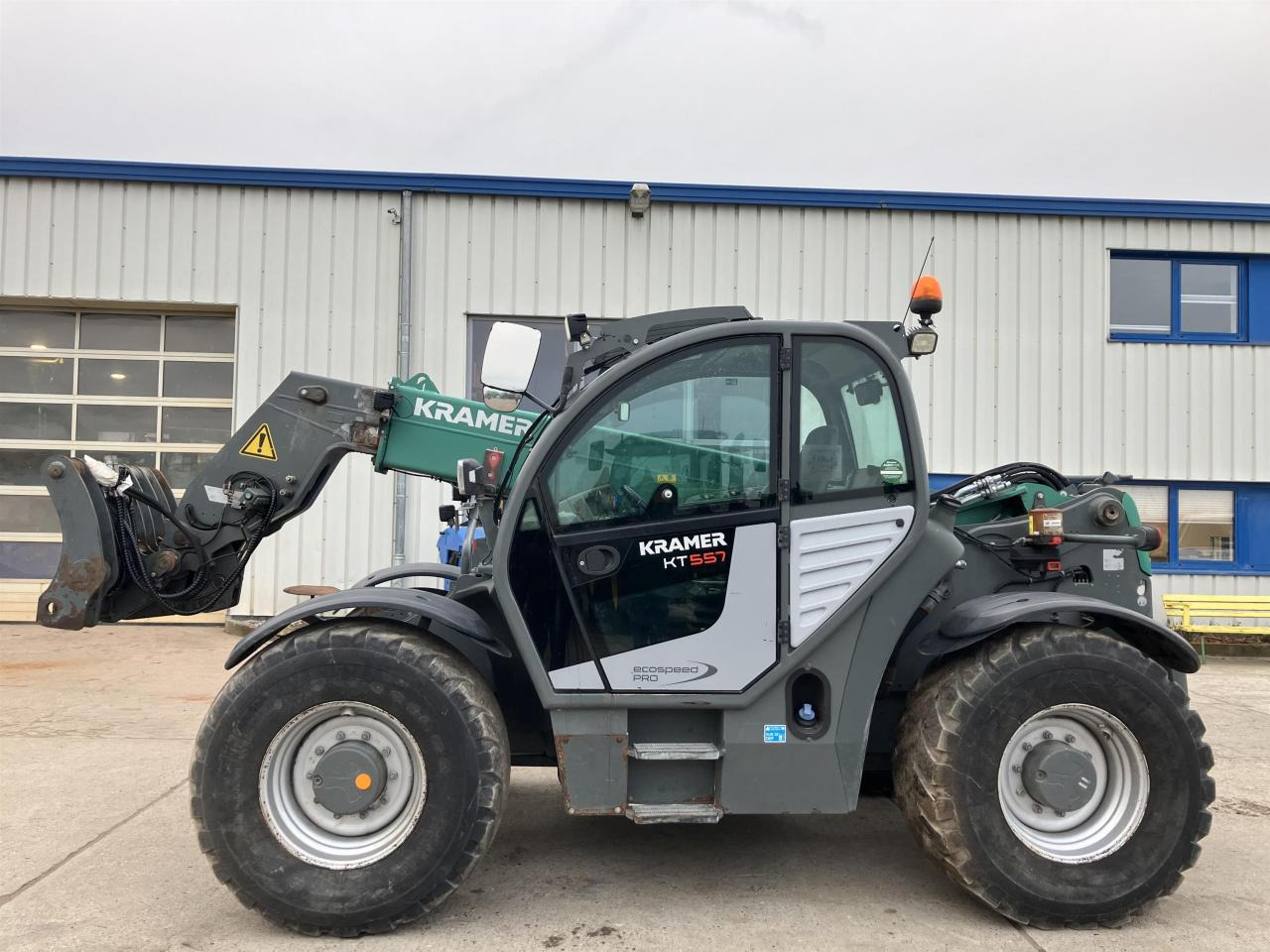 Kramer KT557 - Stivuitor telescopic: Foto 2 Kramer KT557 - Stivuitor telescopic: Foto 2