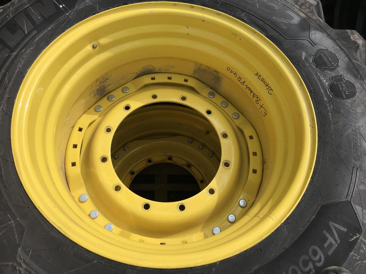 Michelin 650/60R34 - Anvelopă pentru Utilaje agricole: Foto 5 Michelin 650/60R34 - Anvelopă pentru Utilaje agricole: Foto 5