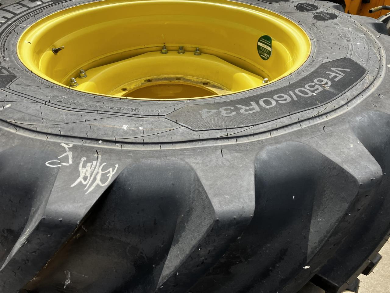 Michelin 650/60R34 VF - Anvelopă pentru Utilaje agricole: Foto 3 Michelin 650/60R34 VF - Anvelopă pentru Utilaje agricole: Foto 3