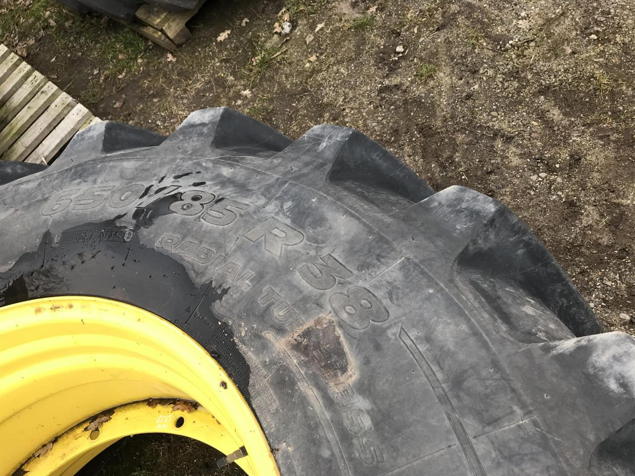 Michelin 650/85R38 - Anvelopă pentru Utilaje agricole: Foto 3 Michelin 650/85R38 - Anvelopă pentru Utilaje agricole: Foto 3