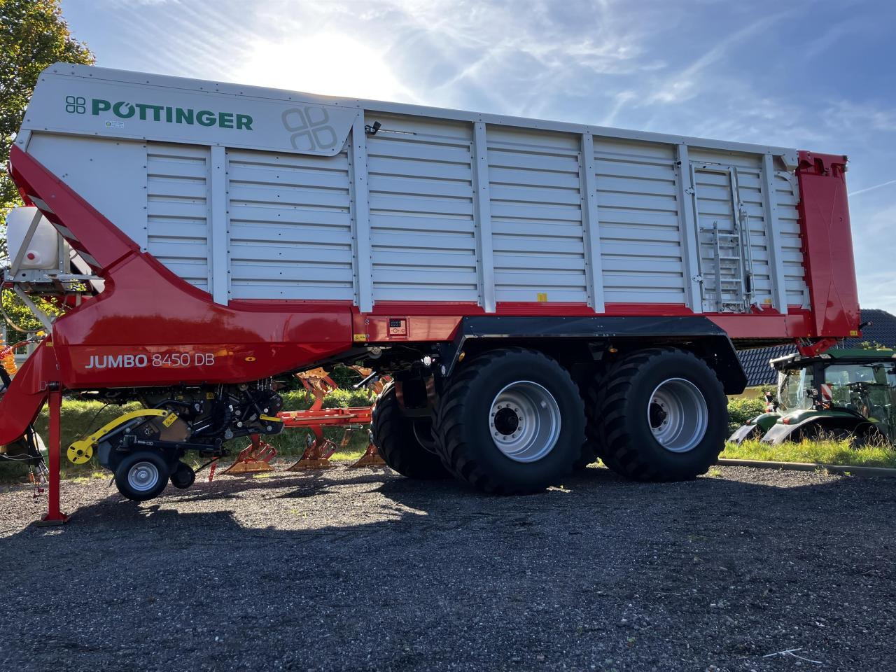 Pöttinger Jumbo 8450 DB - Remorcă cu autoincarcare: Foto 1 Pöttinger Jumbo 8450 DB - Remorcă cu autoincarcare: Foto 1