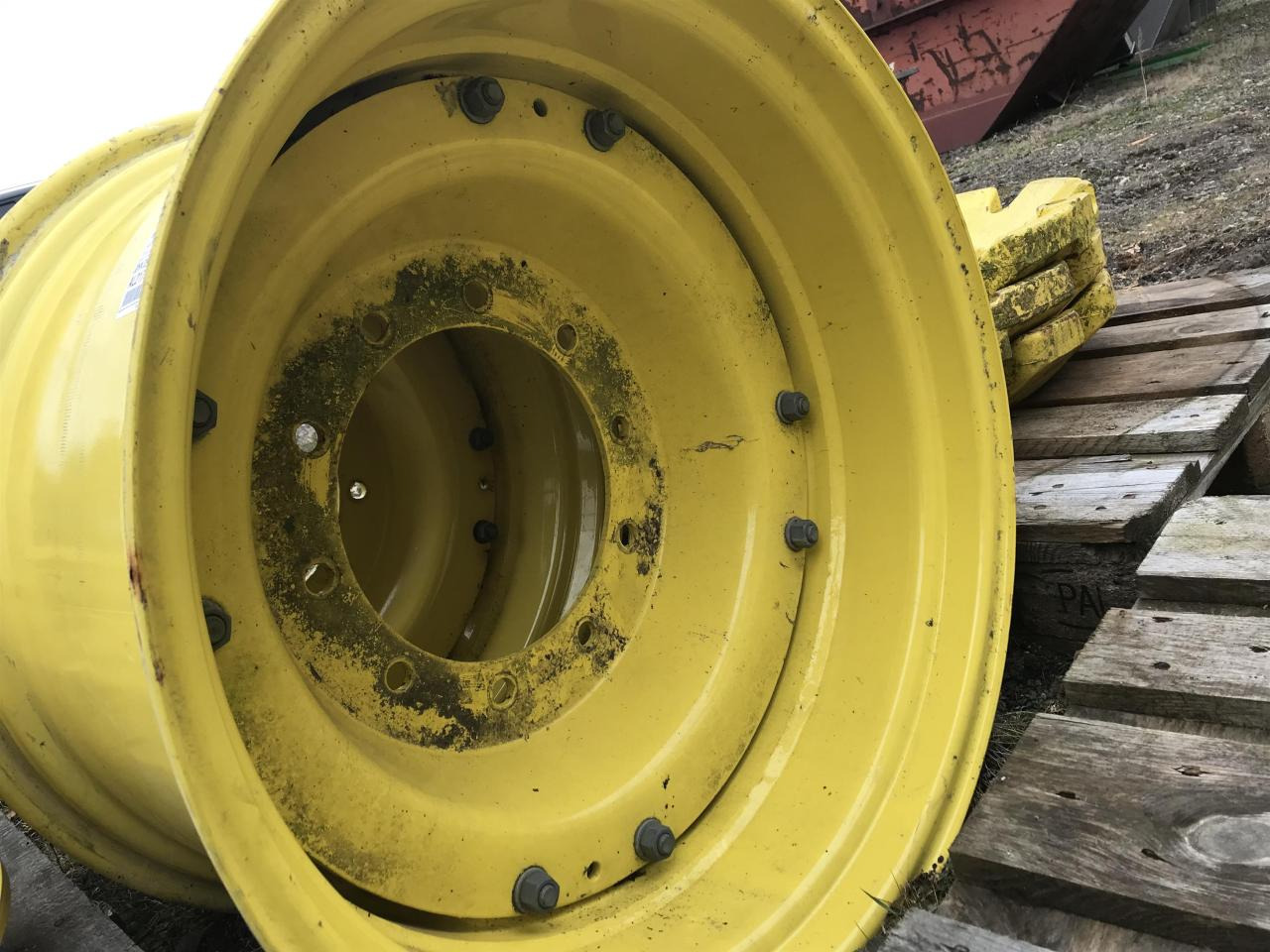 Titan 18x28 - Anvelopă pentru Utilaje agricole: Foto 3 Titan 18x28 - Anvelopă pentru Utilaje agricole: Foto 3