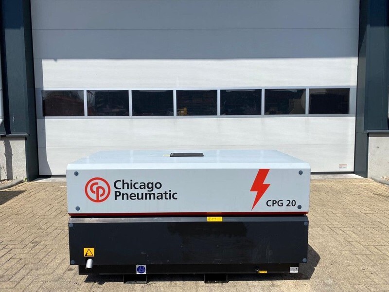 Chicago Pneumatic Silent omkasting t.b.v. aggregaat / compressor / waterpomp incl. dieseltank - Generator electric: Foto 5 Chicago Pneumatic Silent omkasting t.b.v. aggregaat / compressor / waterpomp incl. dieseltank - Generator electric: Foto 5