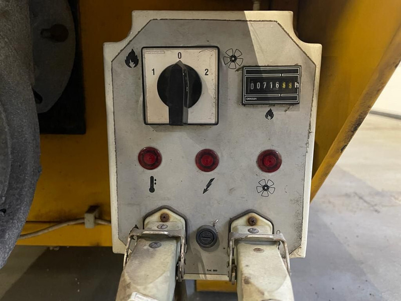 Dieselheater Air to Air SM 460M 119 kW - 8000 m3 / h Diesel Heater Kachel - Incalzitor constructii: Foto 5 Dieselheater Air to Air SM 460M 119 kW - 8000 m3 / h Diesel Heater Kachel - Incalzitor constructii: Foto 5