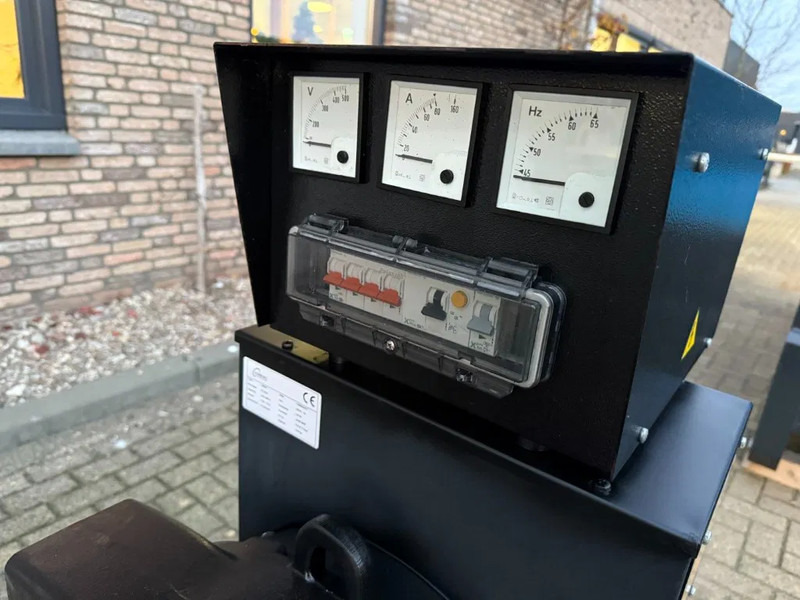 GENERATOR JB4SC Aftak As generatorset 53 kVA Trekker Aggregaat as New ! - Generator electric: Foto 2 GENERATOR JB4SC Aftak As generatorset 53 kVA Trekker Aggregaat as New ! - Generator electric: Foto 2