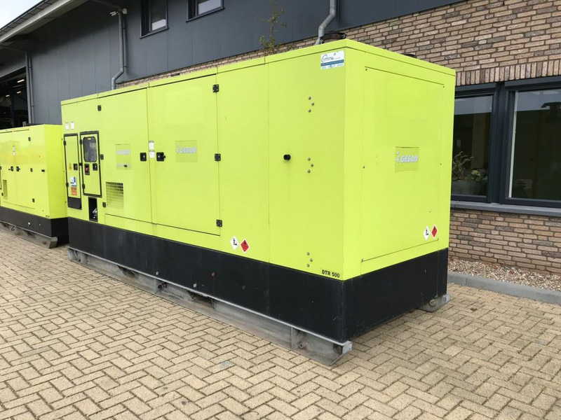 GESAN DTR 500 kVA Supersilent DTR 500 kVA MTU Leroy Somer 500 Supersilent generatorset - Generator electric: Foto 5 GESAN DTR 500 kVA Supersilent DTR 500 kVA MTU Leroy Somer 500 Supersilent generatorset - Generator electric: Foto 5