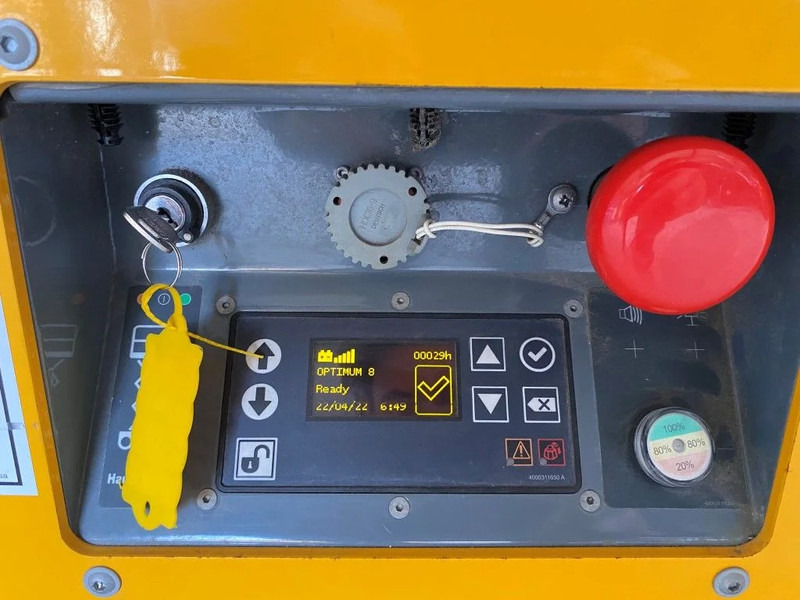 Haulotte Optimum 8 Elektrische Schaarhoogwerker 7.8 meter werkhoogte als nieuw ! 28 uur ! - Platforma foarfeca: Foto 5 Haulotte Optimum 8 Elektrische Schaarhoogwerker 7.8 meter werkhoogte als nieuw ! 28 uur ! - Platforma foarfeca: Foto 5