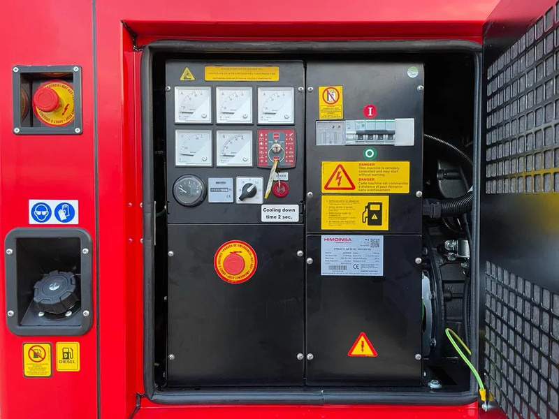 Himoinsa HYW 45 Yanmar Stamford 45 kVA Supersilent Rental generatorset as New ! - Generator electric: Foto 4 Himoinsa HYW 45 Yanmar Stamford 45 kVA Supersilent Rental generatorset as New ! - Generator electric: Foto 4
