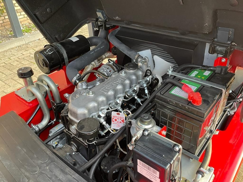 Isuzu JAC CPCD30 3 ton Triplex Freelift Sideshift Diesel Heftruck New ! - Stivuitor diesel: Foto 5 Isuzu JAC CPCD30 3 ton Triplex Freelift Sideshift Diesel Heftruck New ! - Stivuitor diesel: Foto 5