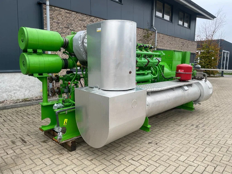 Generator electric Jenbacher JW312 GSB Stamford 910 kVA gas generatorset: Foto 9 Generator electric Jenbacher JW312 GSB Stamford 910 kVA gas generatorset: Foto 9