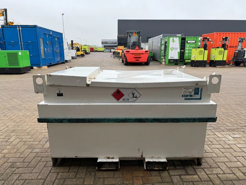 Kiwa IBC Steenbergen 1150 liter Kiwa IBC Dieseltank met handpomp - Container maritim: Foto 5 Kiwa IBC Steenbergen 1150 liter Kiwa IBC Dieseltank met handpomp - Container maritim: Foto 5