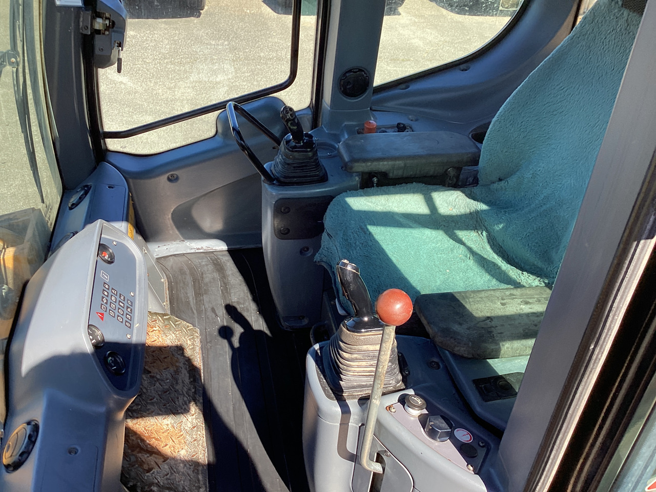 Încărcător pe şenile Liebherr LR 634: Foto 15 Încărcător pe şenile Liebherr LR 634: Foto 15