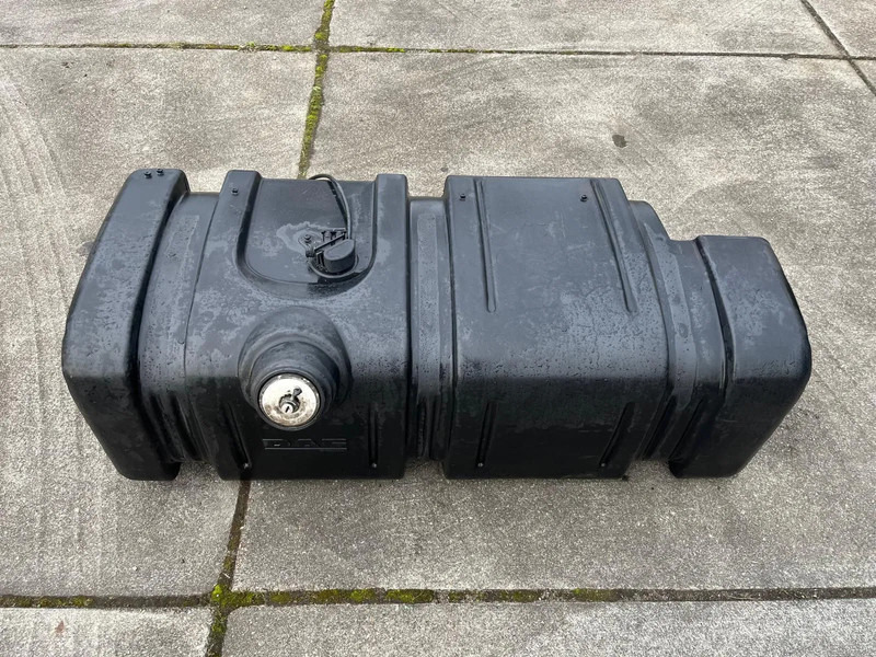 DAF Brandstoftank Diesel 200L 1704969 - Rezervor combustibil pentru Camion: Foto 1 DAF Brandstoftank Diesel 200L 1704969 - Rezervor combustibil pentru Camion: Foto 1