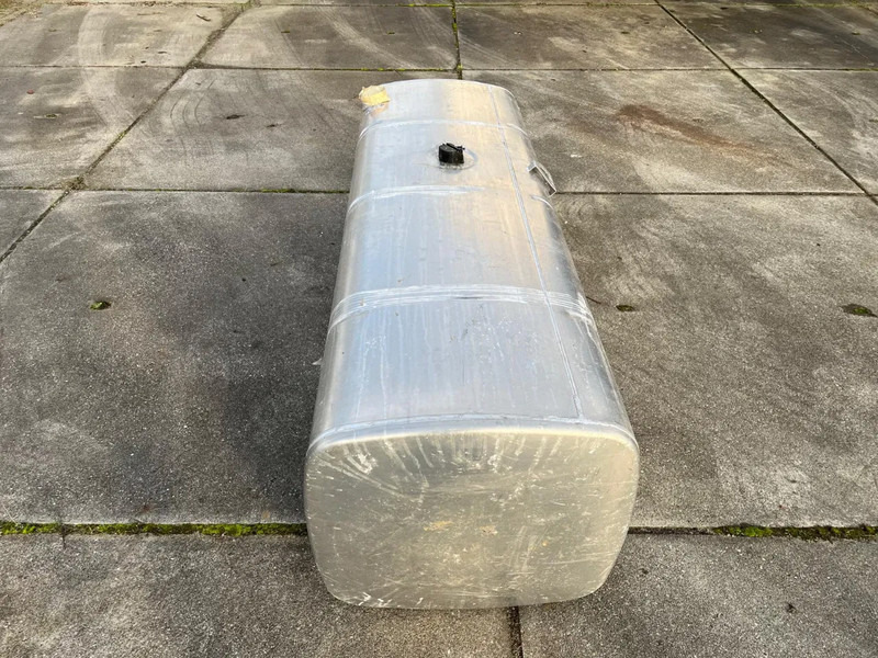 DAF Brandstoftank Diesel 750L 1685563 - Rezervor combustibil: Foto 2 DAF Brandstoftank Diesel 750L 1685563 - Rezervor combustibil: Foto 2