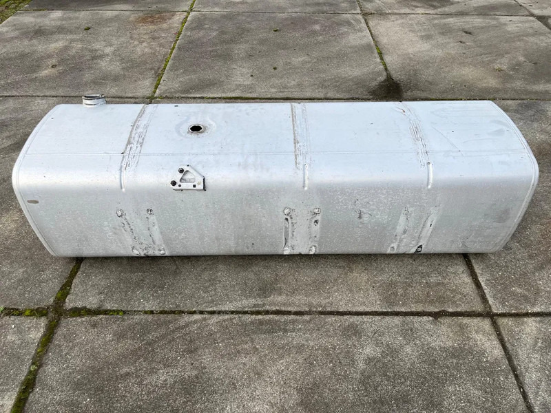 DAF Brandstoftank Diesel 850L L:228 B:67 H:62 - Rezervor combustibil: Foto 3 DAF Brandstoftank Diesel 850L L:228 B:67 H:62 - Rezervor combustibil: Foto 3