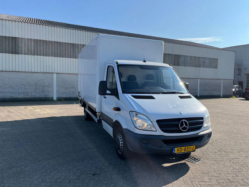 Mercedes-Benz Sprinter 513 2.2 CDI - Autoutilitară box, Autoutilitară cabină dublă: Foto 4 Mercedes-Benz Sprinter 513 2.2 CDI - Autoutilitară box, Autoutilitară cabină dublă: Foto 4