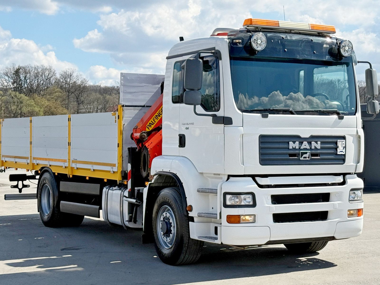 MAN TGA 18.440* PK 16502 + FUNK * 4x4 * TOP - Camion cu macara: Foto 3 MAN TGA 18.440* PK 16502 + FUNK * 4x4 * TOP - Camion cu macara: Foto 3