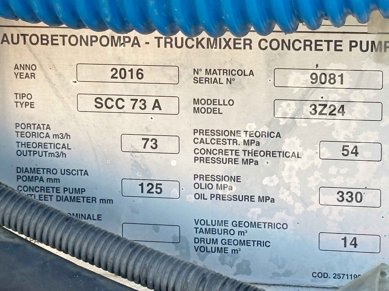 Autobetonieră cu pompă nou Mercedes-Benz AROCS 3743 * Betonpumpe + FUNK * 8x4 * TOP: Foto 12 Autobetonieră cu pompă nou Mercedes-Benz AROCS 3743 * Betonpumpe + FUNK * 8x4 * TOP: Foto 12